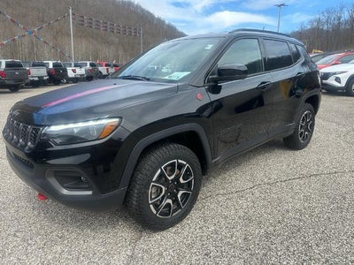 Photo of a 2025 Jeep Compass 4X4 Trailhawk 4DR SUV for sale