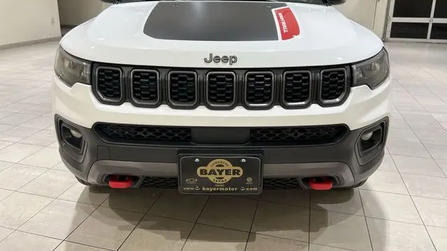 2025 Jeep Compass Trailhawk