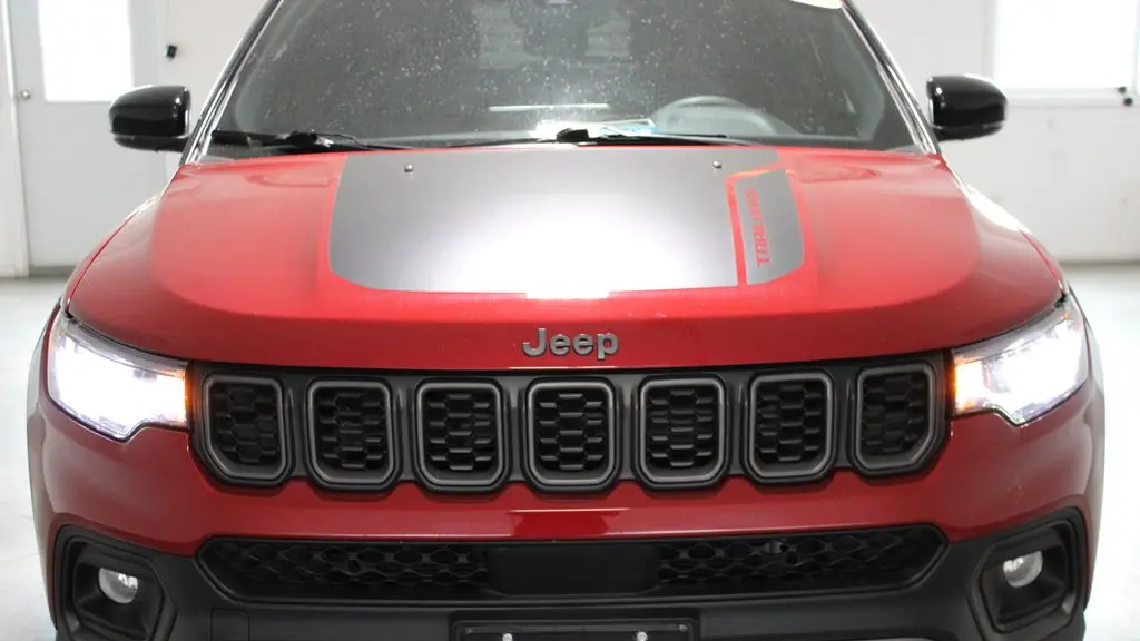 2025 Jeep Compass Trailhawk