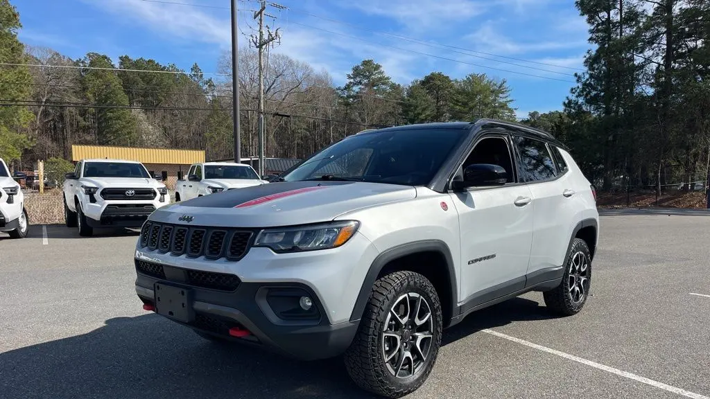 2025 Jeep Compass Trailhawk