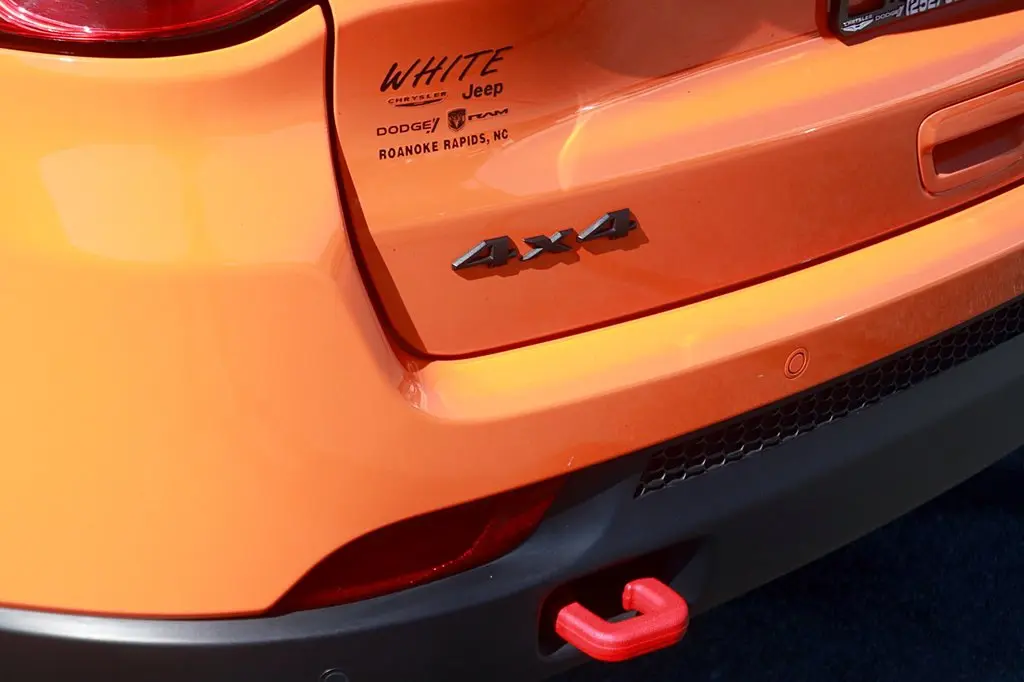 2026 Jeep Compass - $24,262