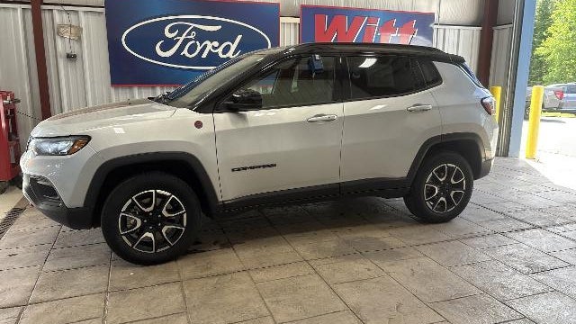 2024 Jeep Compass Trailhawk