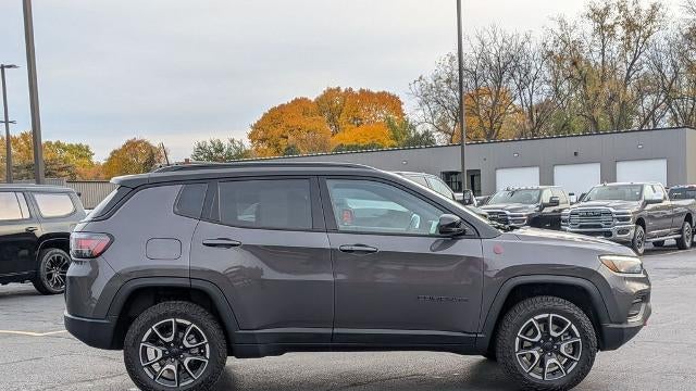 2024 Jeep Compass Trailhawk