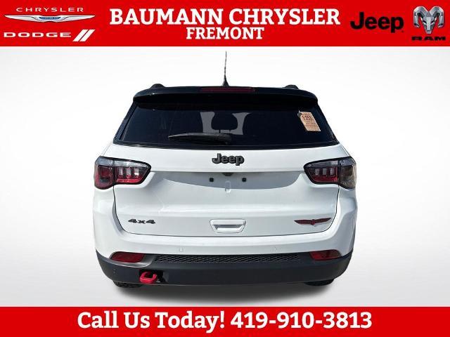 2025 Jeep Compass - $20,400
