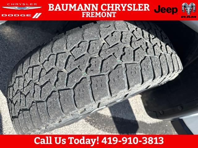 2025 Jeep Compass - $20,400