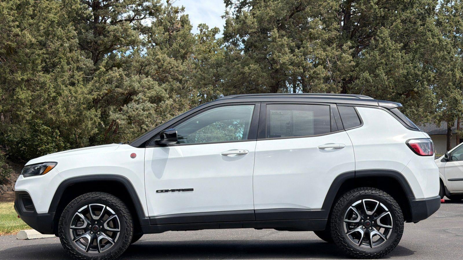 2025 Jeep Compass Trailhawk