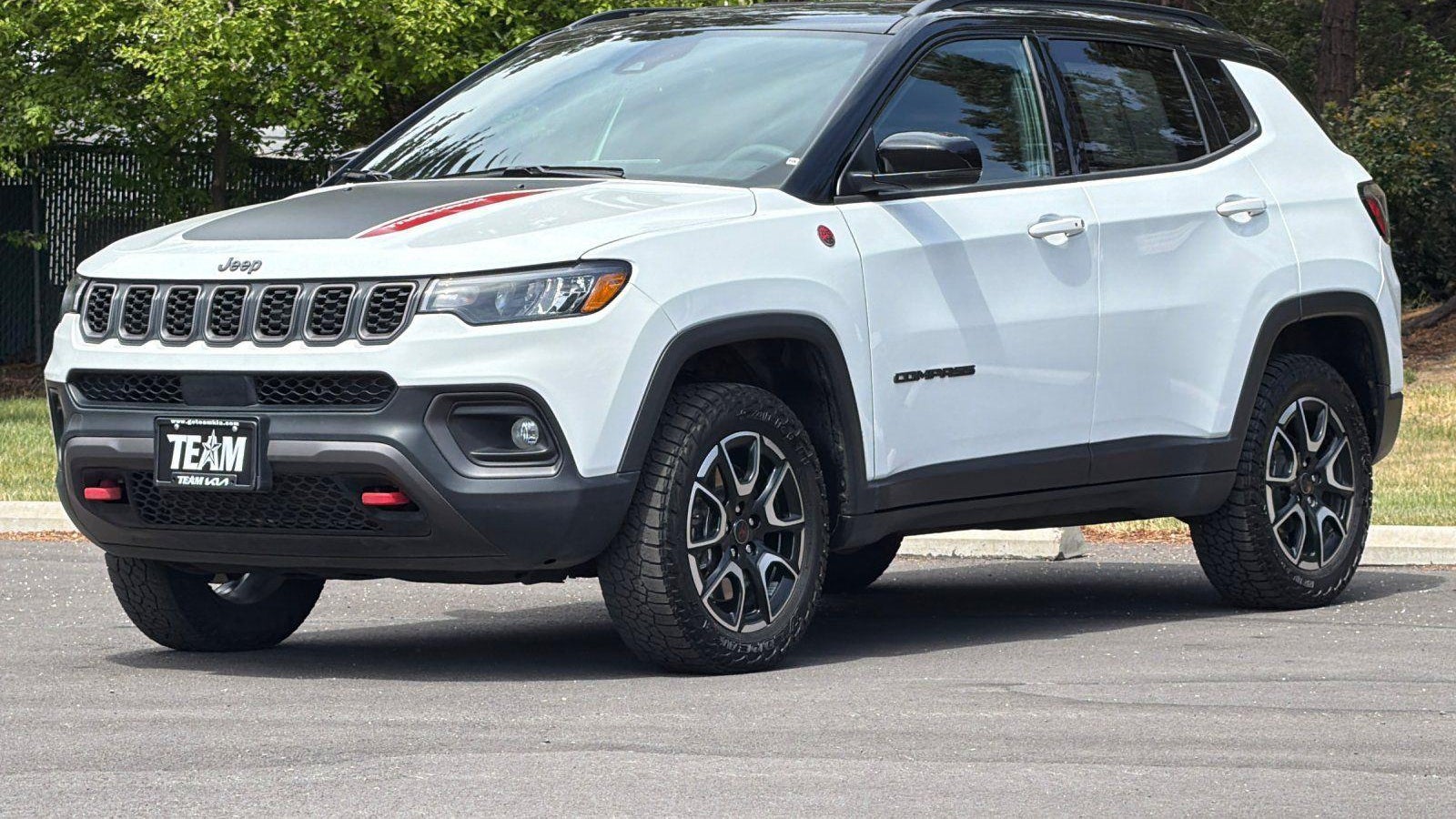 2025 Jeep Compass Trailhawk