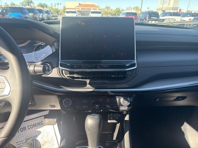 2025 Jeep Compass - $25,999