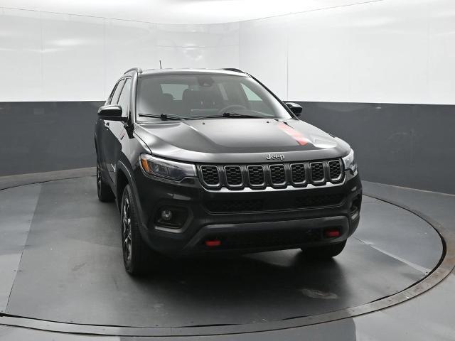 2024 Jeep Compass - $19,295