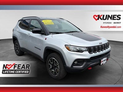 Photo of a 2025 Jeep Compass 4X4 Trailhawk 4DR SUV for sale