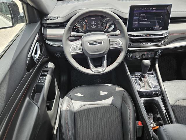 2025 Jeep Compass - $27,900