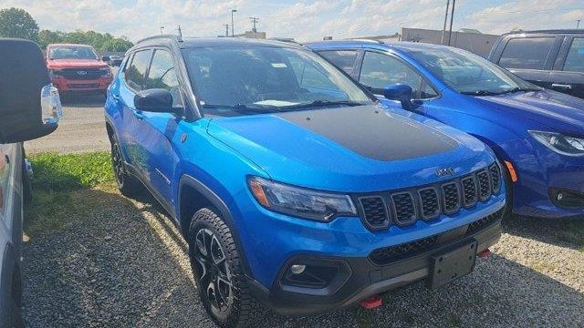 2025 Jeep Compass Trailhawk