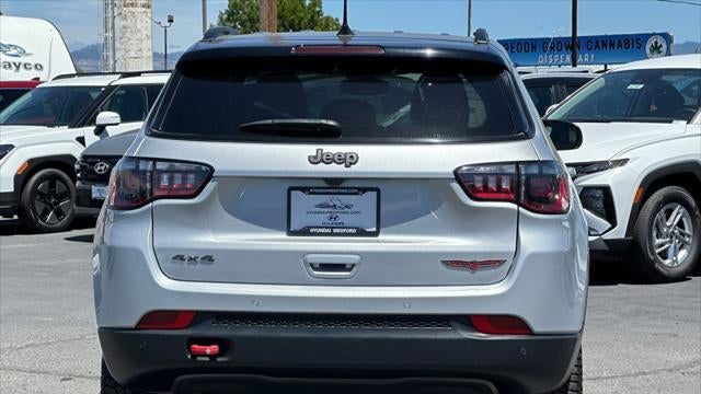 2025 Jeep Compass Trailhawk