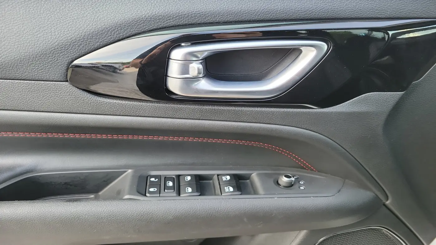 2025 Jeep Compass - $26,871