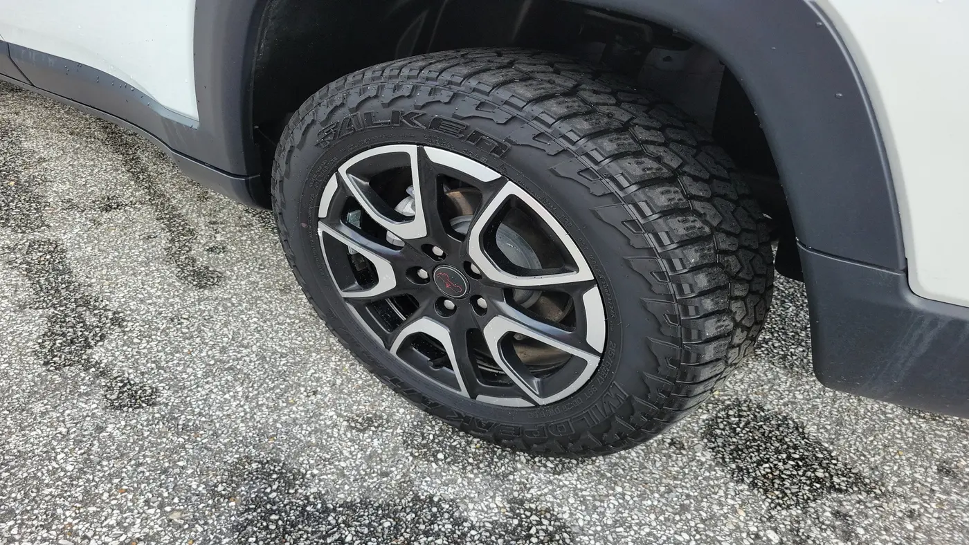 2025 Jeep Compass - $26,871