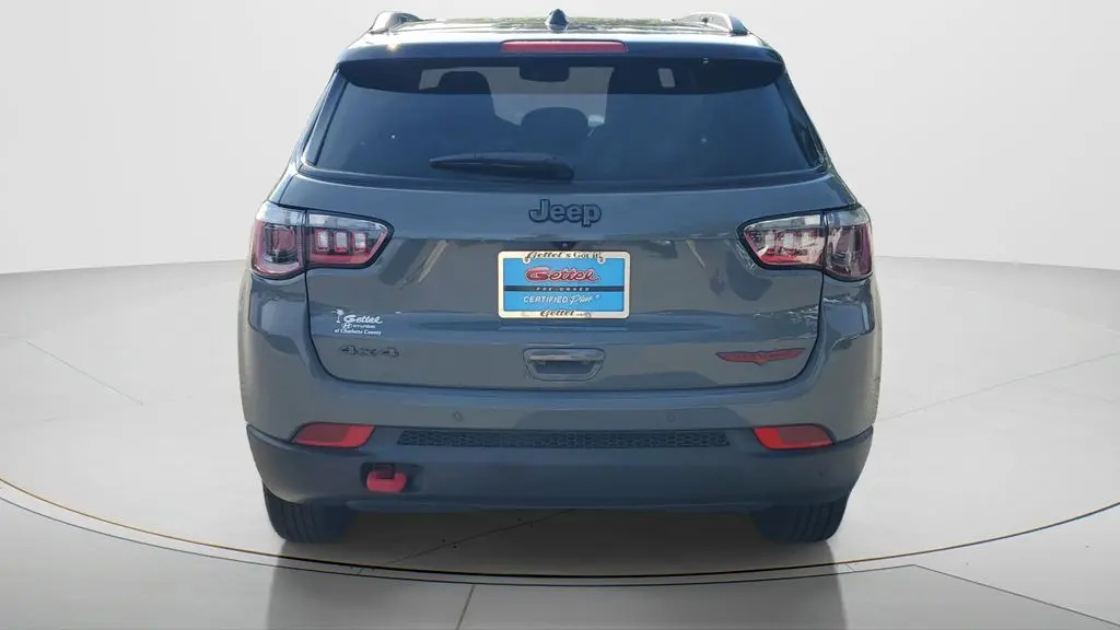 2023 Jeep Compass Trailhawk