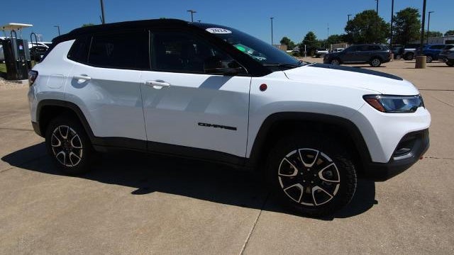 2024 Jeep Compass Trailhawk