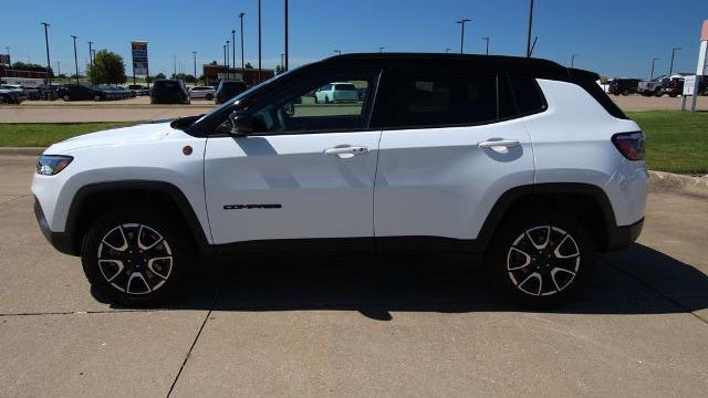 2024 Jeep Compass Trailhawk