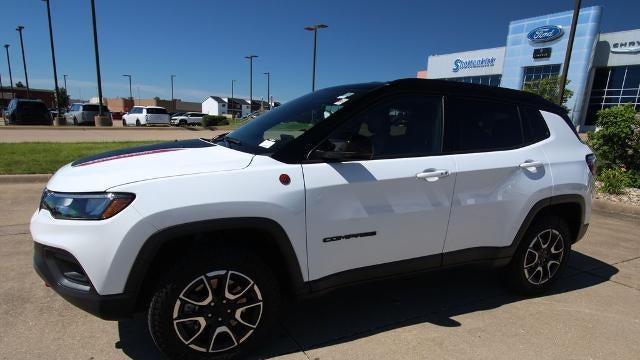 2024 Jeep Compass Trailhawk