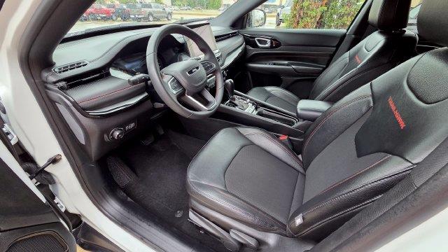 2025 Jeep Compass - $21,901