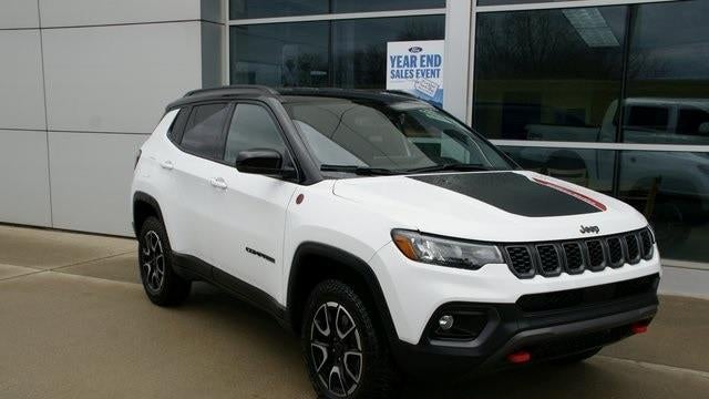 2025 Jeep Compass Trailhawk