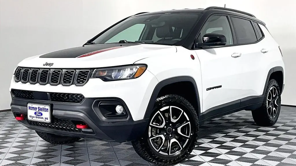 2025 Jeep Compass Trailhawk