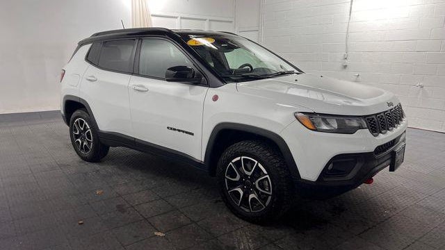 2025 Jeep Compass Trailhawk