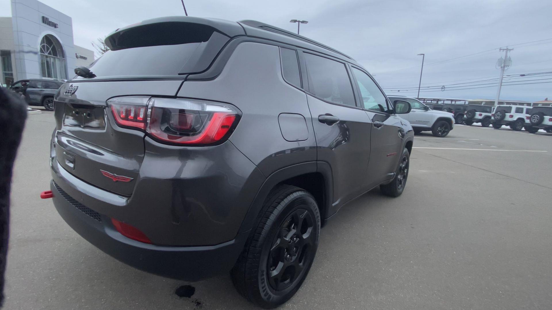 2023 Jeep Compass Trailhawk