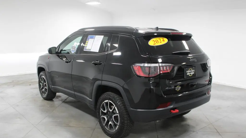 2024 Jeep Compass Trailhawk