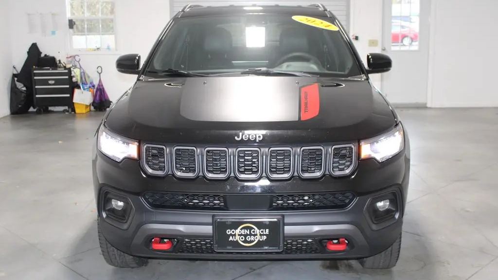 2024 Jeep Compass Trailhawk
