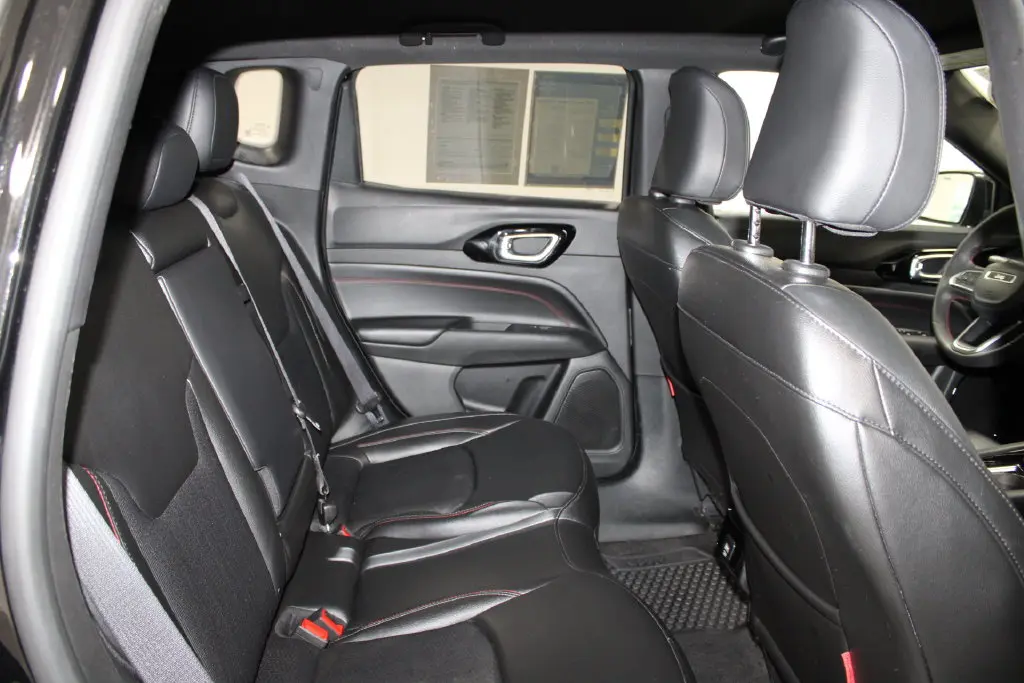 2024 Jeep Compass - $19,248