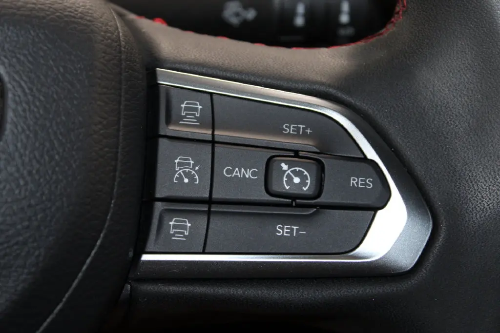 2024 Jeep Compass - $19,248