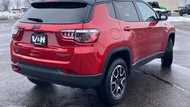 2025 Jeep Compass Trailhawk