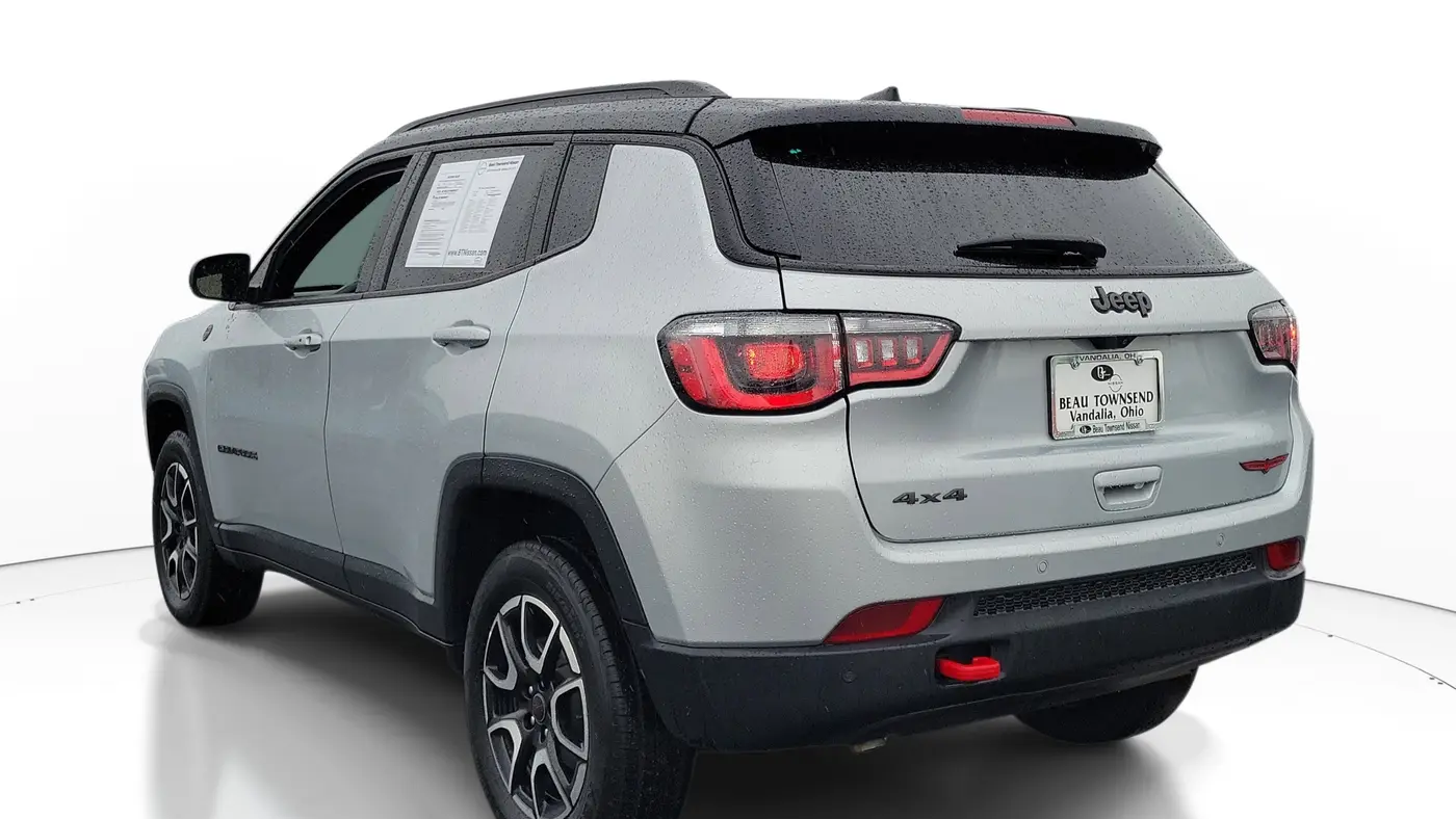 2025 Jeep Compass Trailhawk