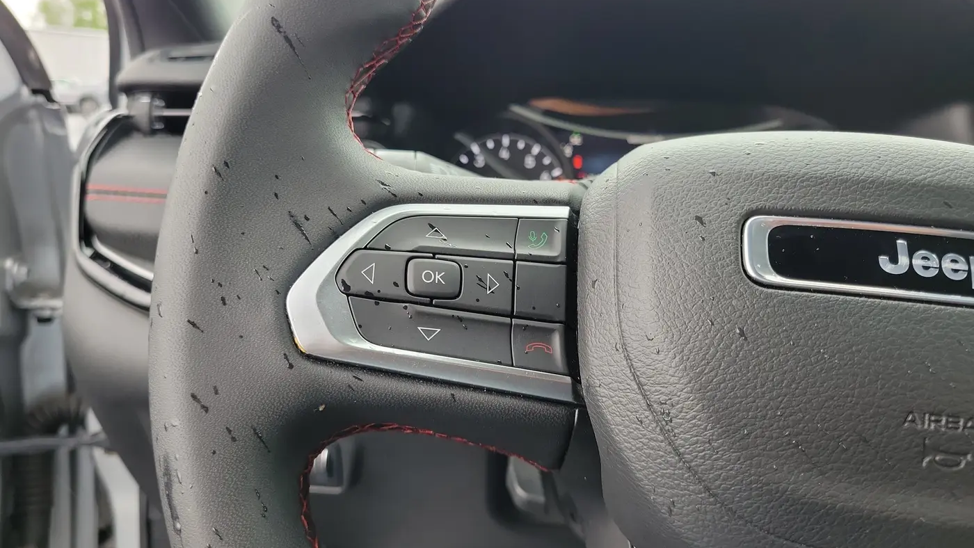 2025 Jeep Compass Trailhawk