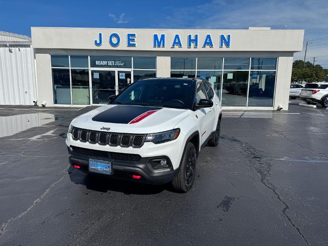 2023 Jeep Compass - $21,991