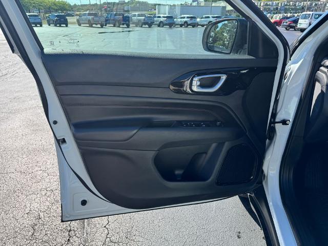 2023 Jeep Compass - $21,991