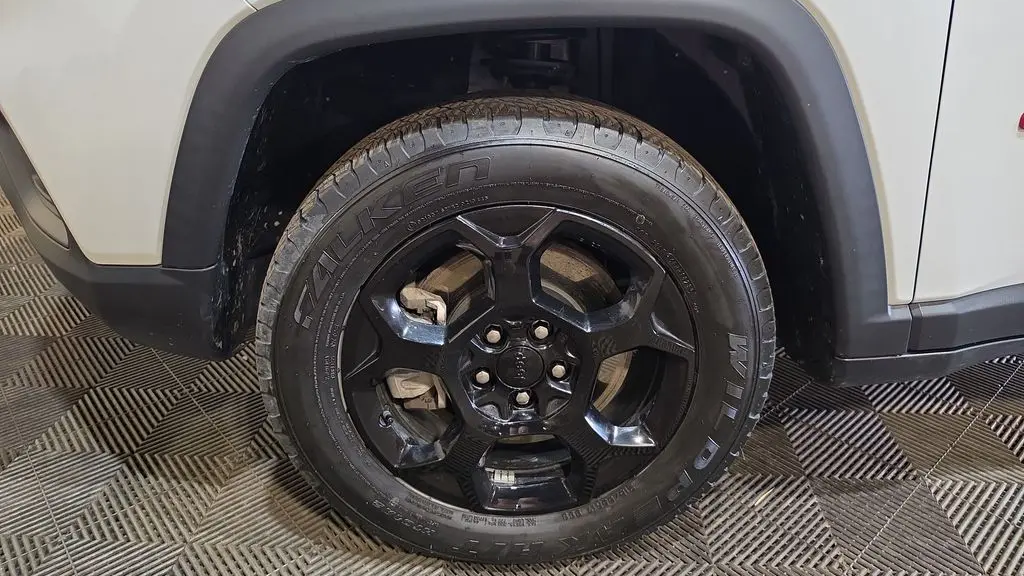 2024 Jeep Compass Trailhawk