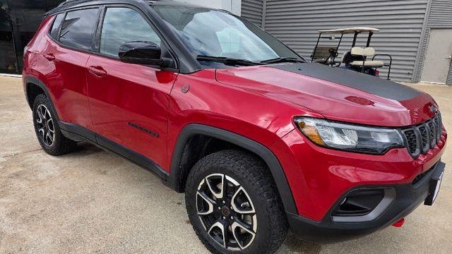 2025 Jeep Compass Trailhawk