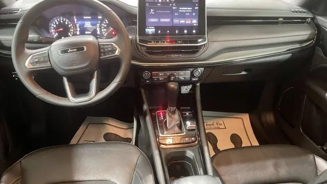 2025 Jeep Compass Trailhawk