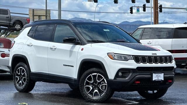 2025 Jeep Compass Trailhawk