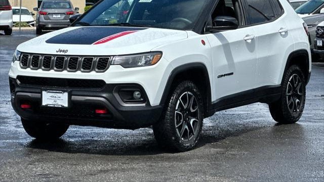 2025 Jeep Compass Trailhawk