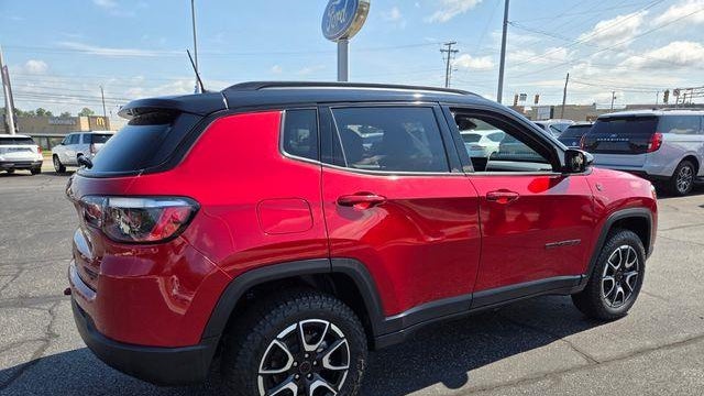 2025 Jeep Compass Trailhawk