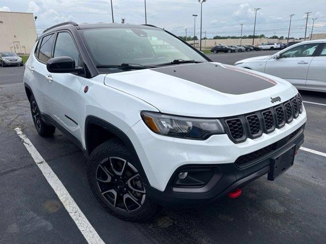 2025 Jeep Compass - $20,200