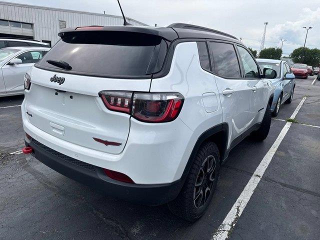 2025 Jeep Compass - $20,200