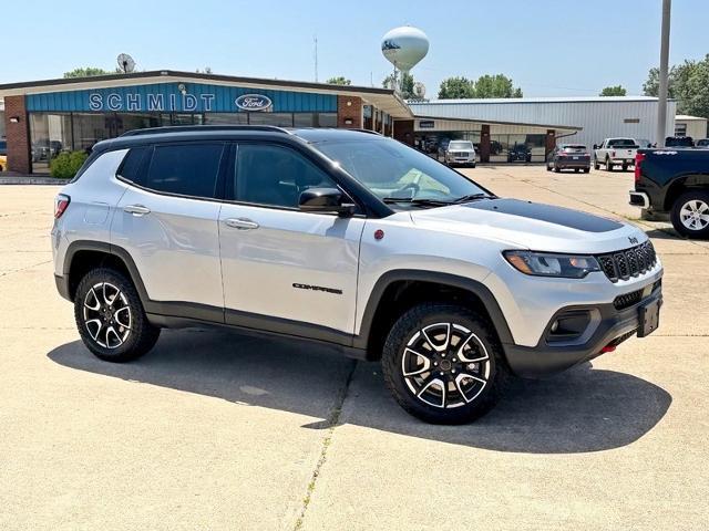 2025 Jeep Compass - $27,365
