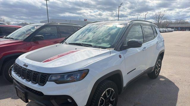 2025 Jeep Compass Trailhawk