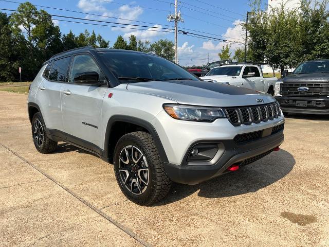2026 Jeep Compass - $28,345