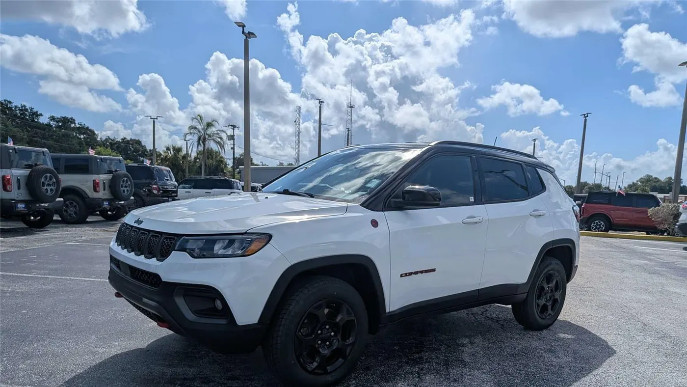 2023 Jeep Compass Trailhawk