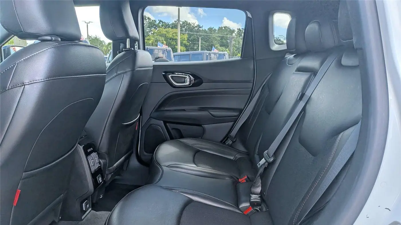 2023 Jeep Compass Trailhawk